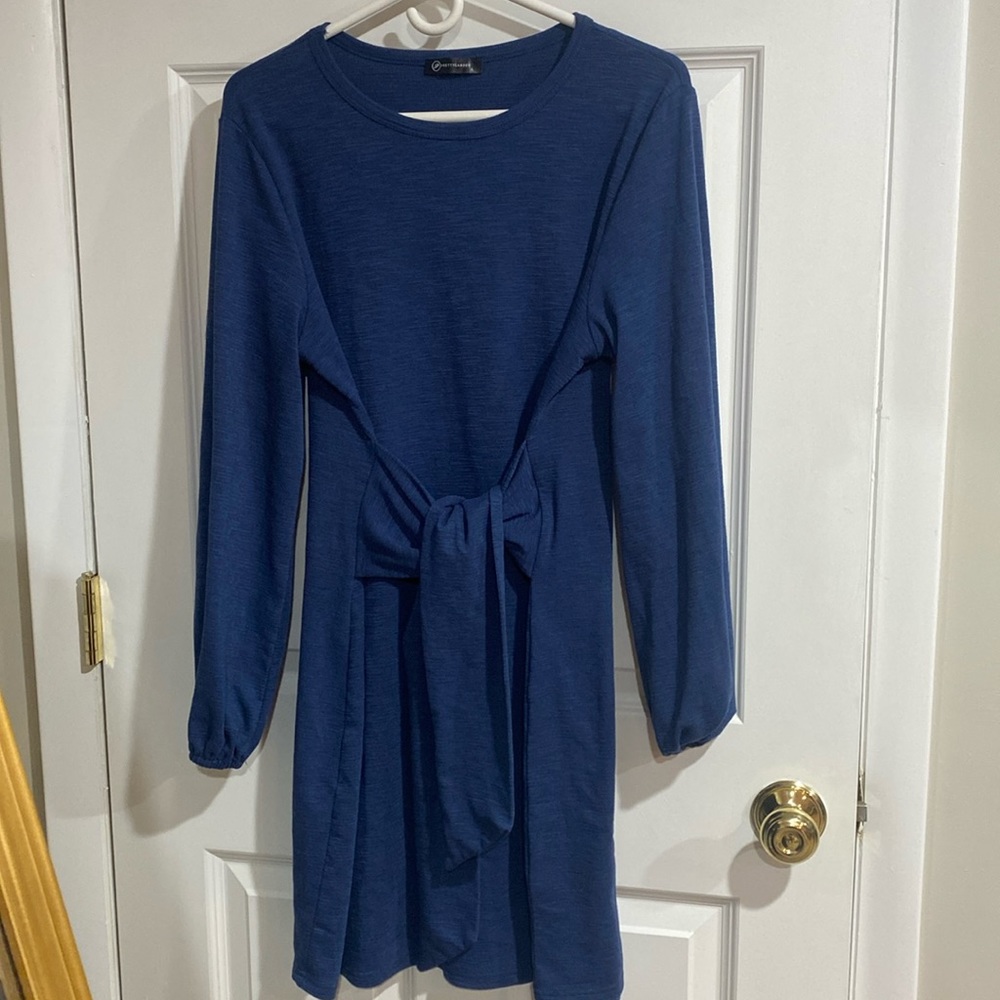 Prettygarden dress. Lovely blue color. Long sleeves, elastic wrist, front tie.